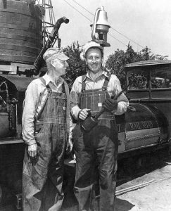 Bill Jones and Walt Disney | WaltsApartment.com